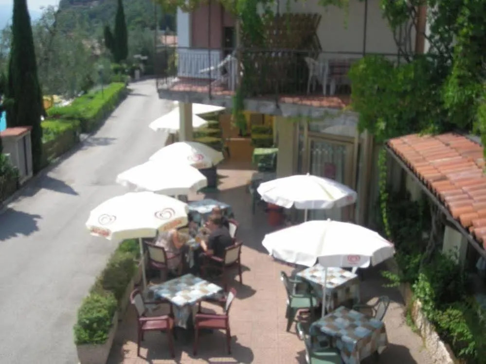 Village Bazzanega - Montagnoli Group Tremosine Hotel