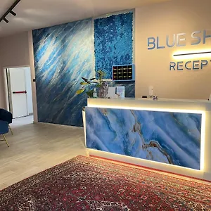 Blue Shades إيطاليا