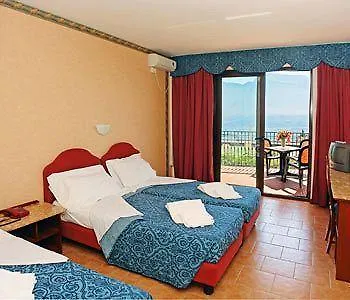 Hotel Village Bazzanega - Montagnoli Group Tremosine