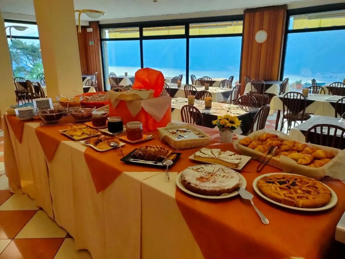 *** فندق Village Bazzanega - Montagnoli Group Tremosine إيطاليا