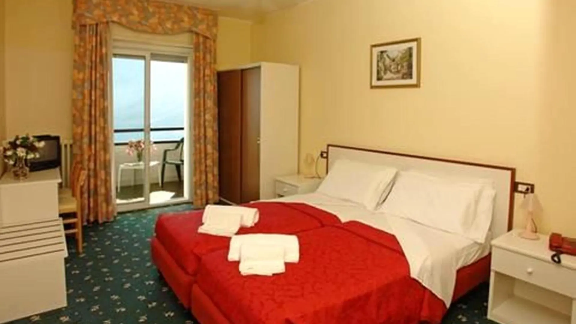 Village Bazzanega - Montagnoli Group Tremosine 3*,  إيطاليا