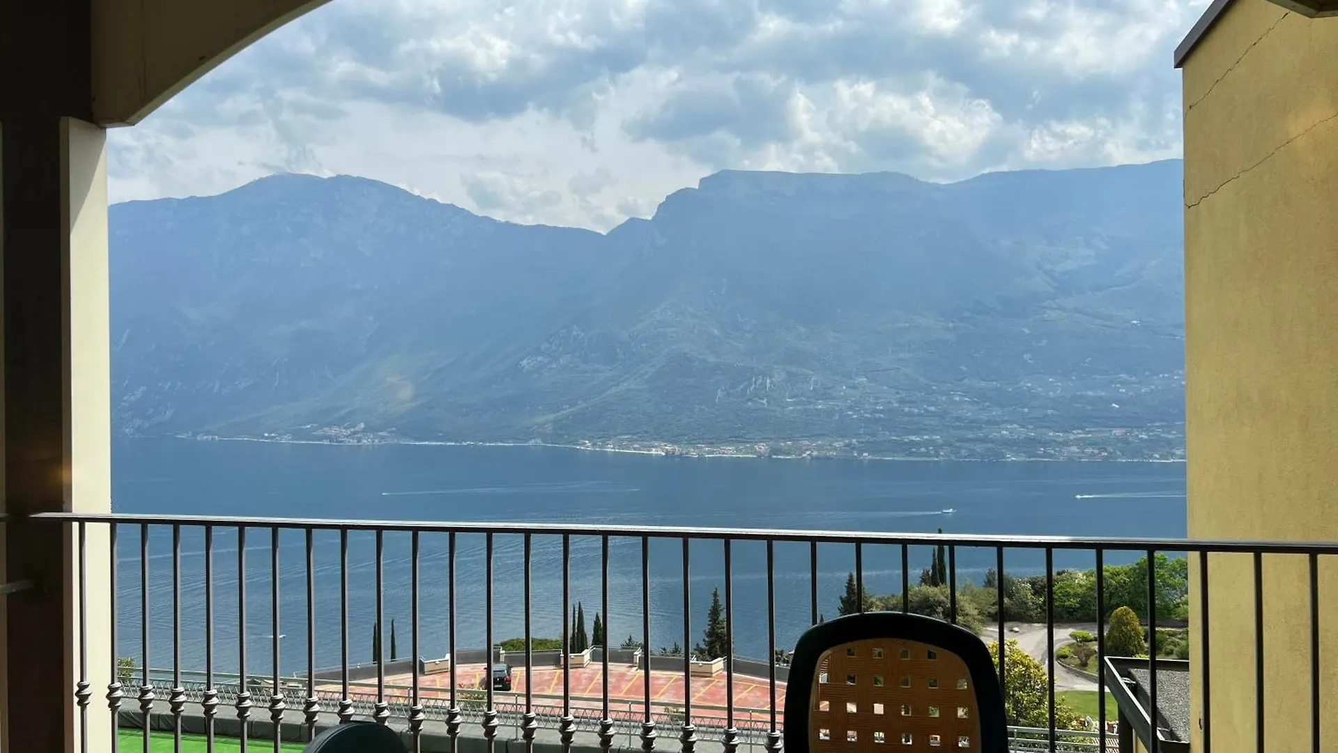 Village Bazzanega - Montagnoli Group Tremosine فندق
