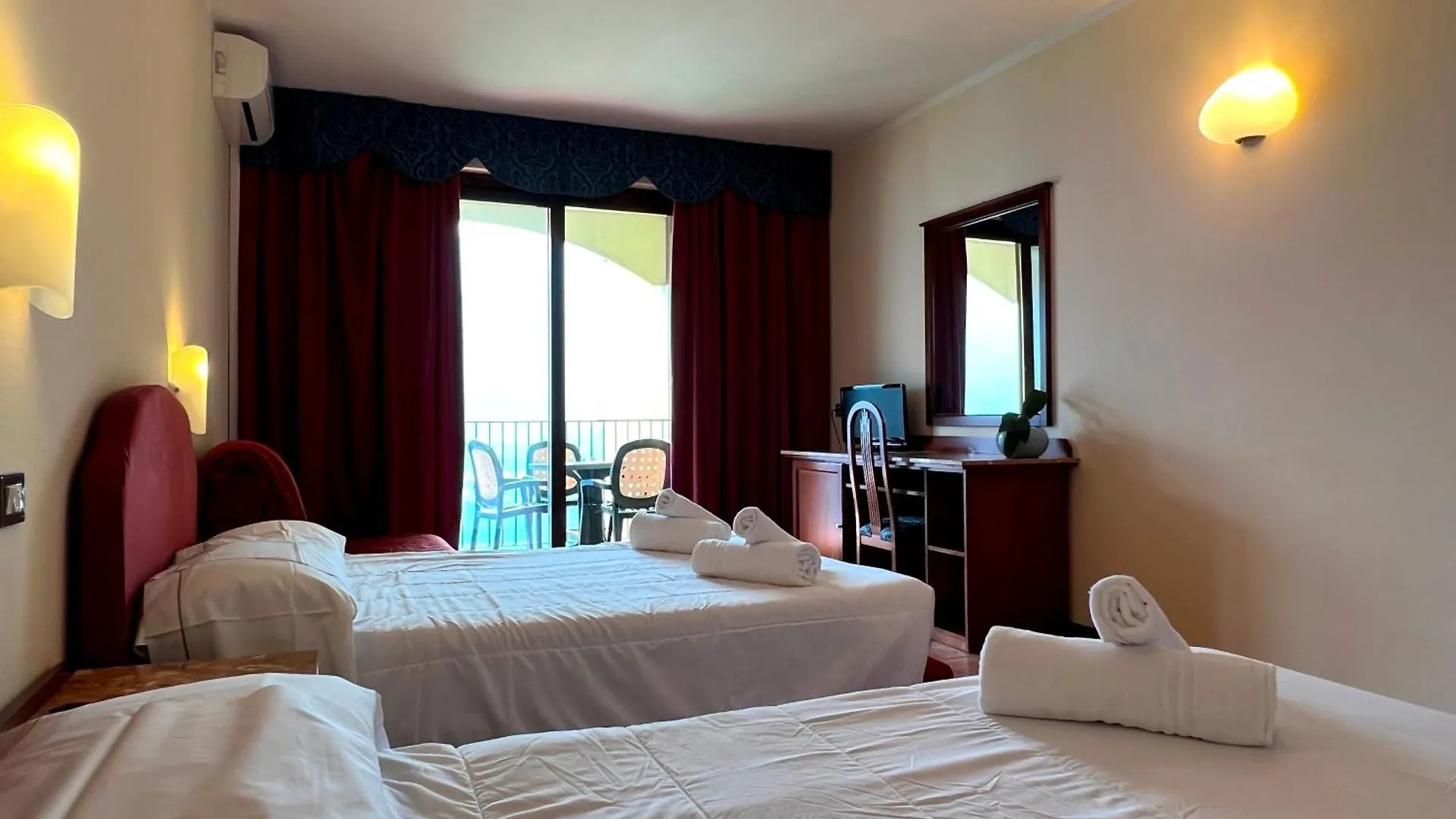 *** فندق Village Bazzanega - Montagnoli Group Tremosine إيطاليا