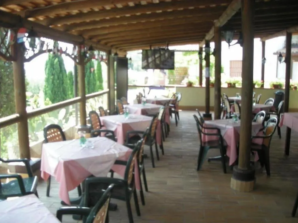 Village Bazzanega - Montagnoli Group Tremosine 3*,  إيطاليا